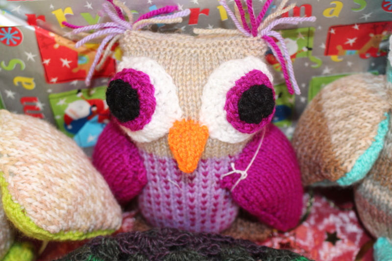 A knitted Owl